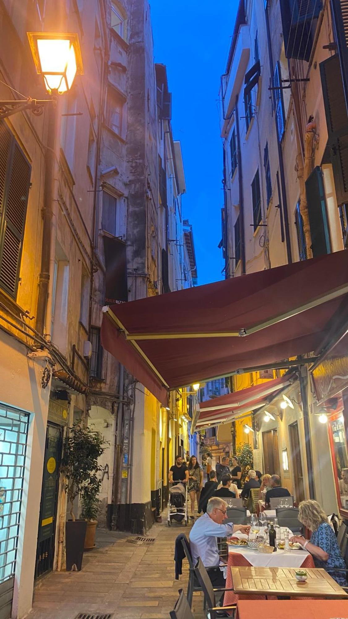 I Tetti Di Via Corradi Villa ซานเรโม ภายนอก รูปภาพ