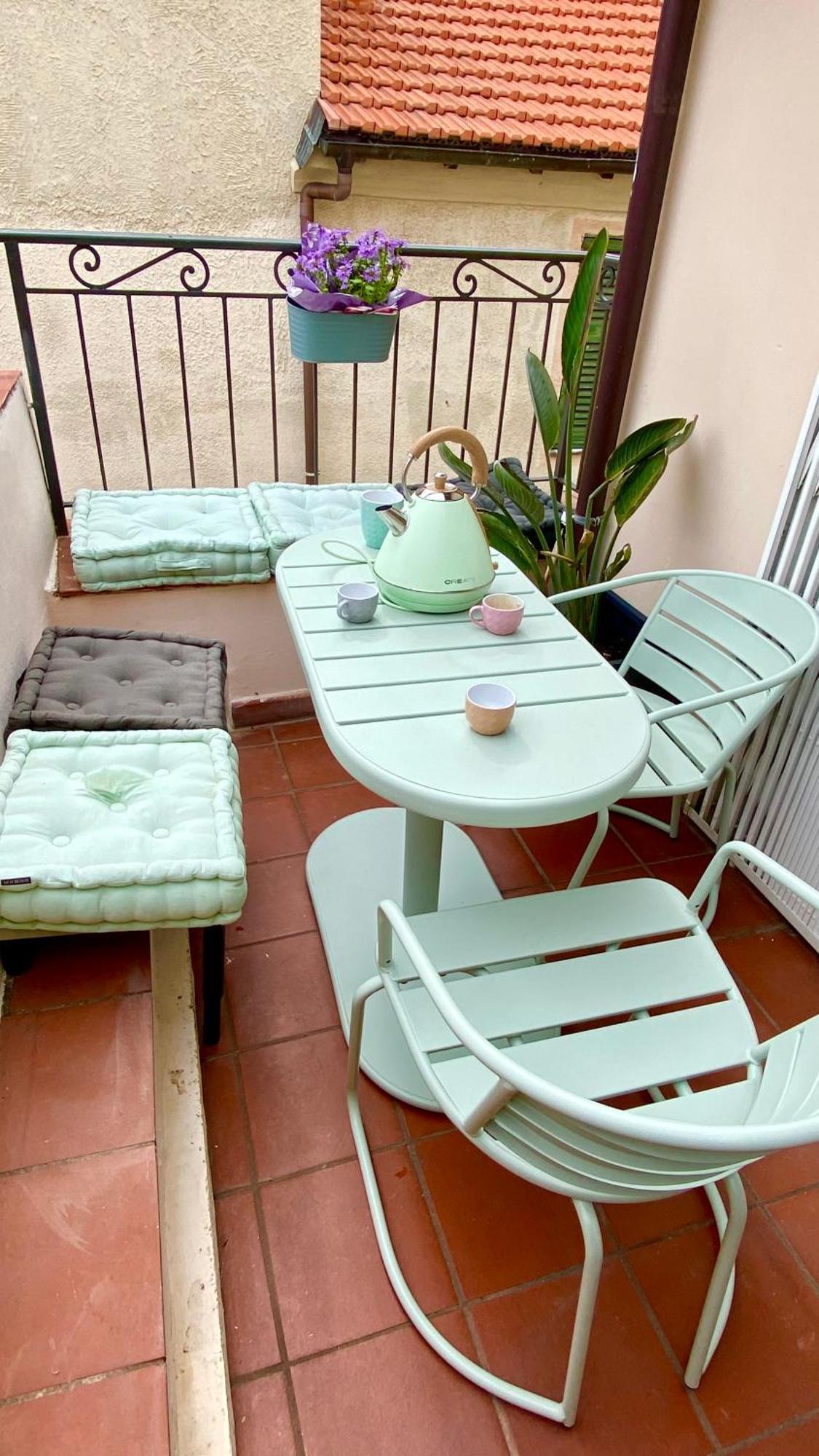 I Tetti Di Via Corradi Villa ซานเรโม ภายนอก รูปภาพ